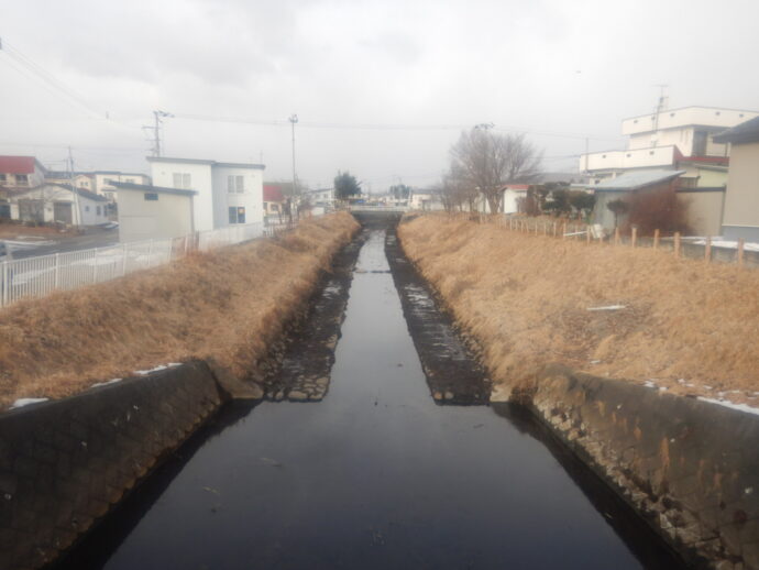 河道内土砂撤去完了